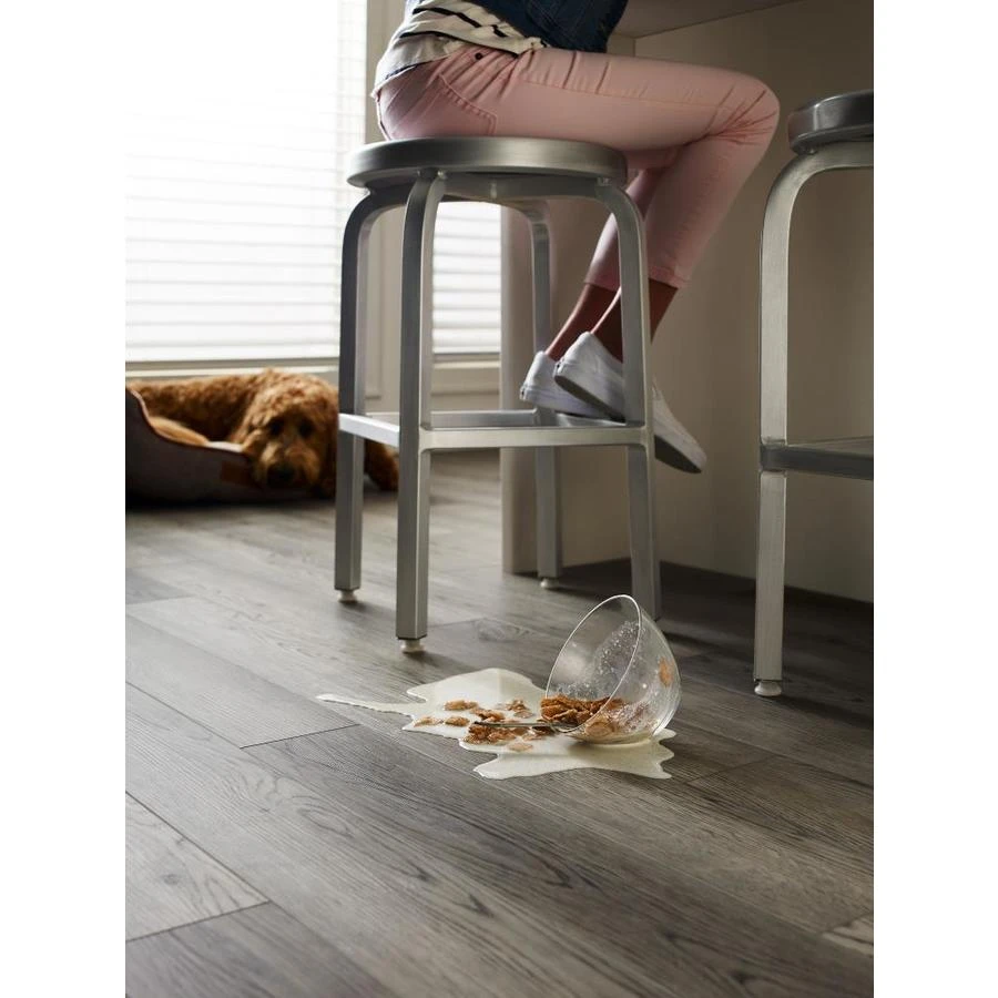 SMARTCORE 11-Piece 5-in x 48.03-in Talbot Oak Luxury Vinyl Plank Flooring